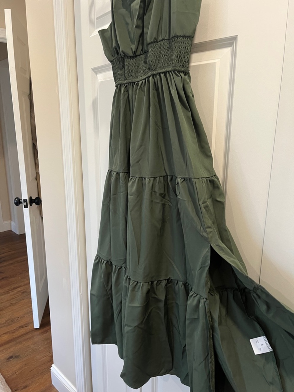 🌟HOST PICK🌟. Women’s Olive Green Tiered Maxi Dress w/ side slit - Picture 4 of 6